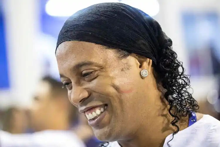 球风吸引了 球风吸引了