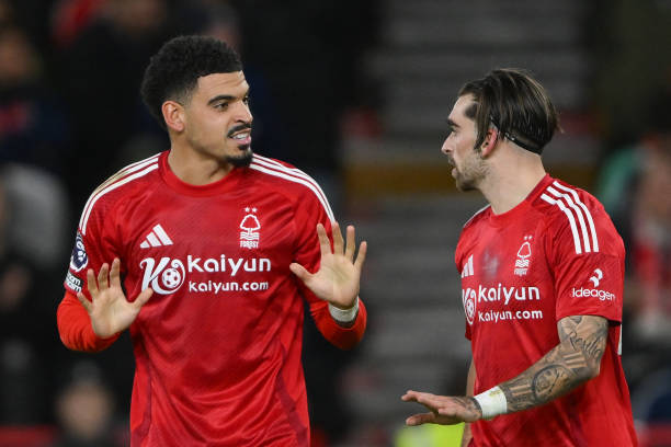 開場僅數分 開場僅數分