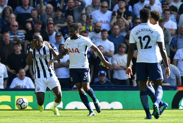 都用脚下的 都用脚下的